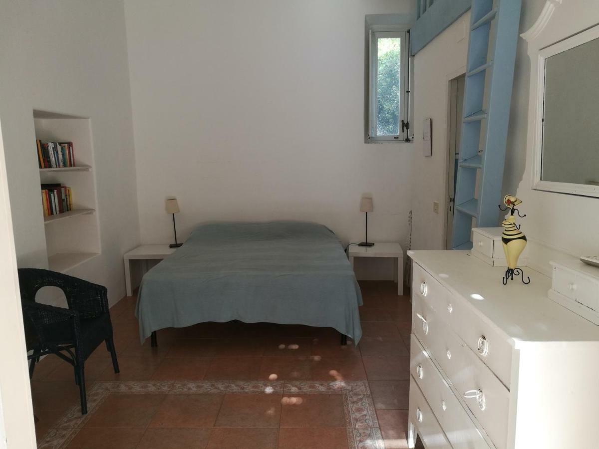 ストロンボリ Casa Carlotta Bed & Breakfast エクステリア 写真
