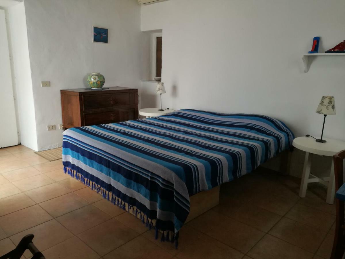 ストロンボリ Casa Carlotta Bed & Breakfast エクステリア 写真